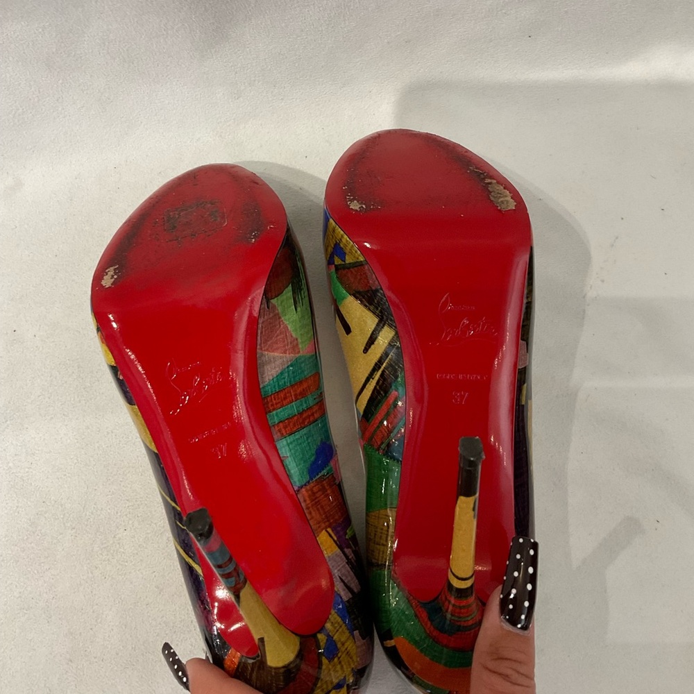 Christian Louboutin Pumps - Picture 4 of 5